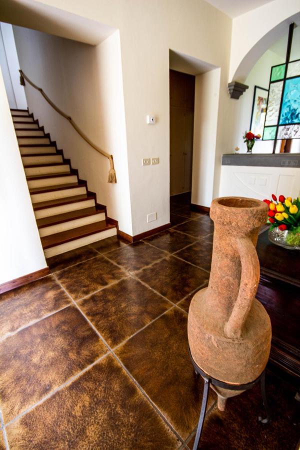 Il Vago Soggiorno Villa บาร์เบริโน ดิ มูเจลโล ภายนอก รูปภาพ